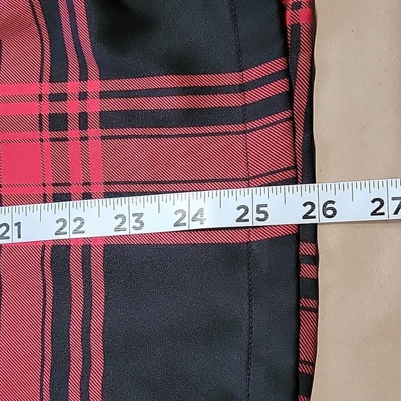 House of Harlow 1960 Size M Black & Red Plaid Silky Button Up Sleep Shirt, EUC - Picture 9 of 11